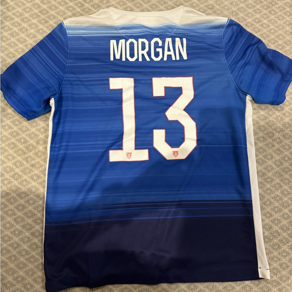Alex Morgan jersey